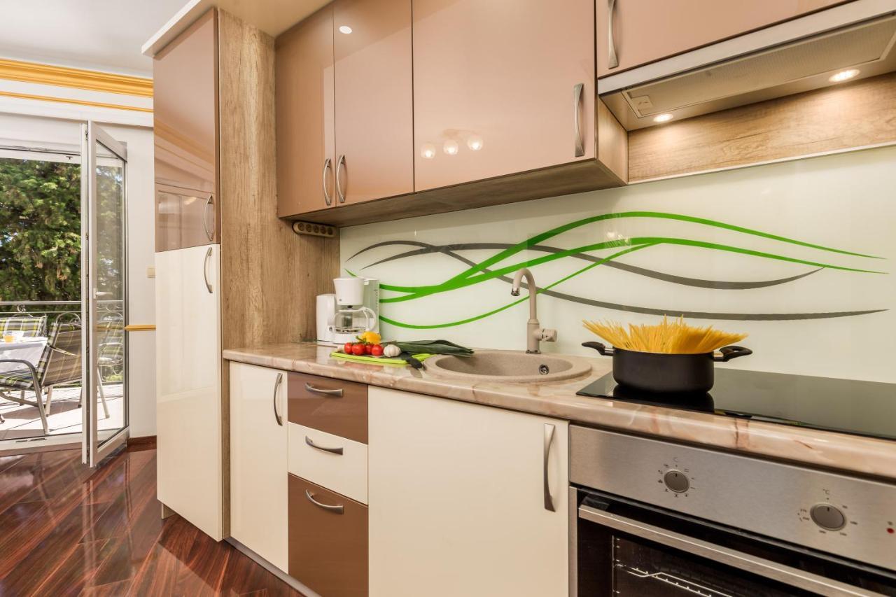 Apartment All For You - With A Swimming Pool Opatija Eksteriør billede